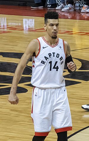 Archivo:1 danny green toronto raptors 2019 (cropped)