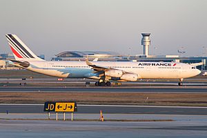 Archivo:Air France A340-300 (6663690585) (2)