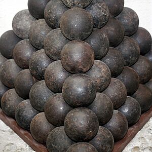 Archivo:Cannonballs mg 3393