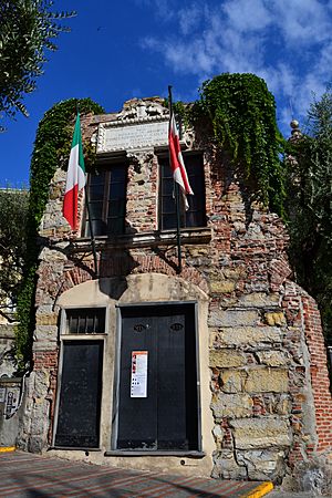 Archivo:Casa Cristoforo Colombo 2
