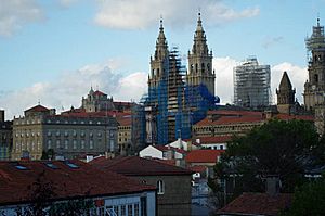 Archivo:Catedral de Santiago en reformas