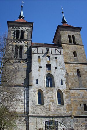 Archivo:Ehemalige Benediktinerabtei Auhausen bei Oettingen 1
