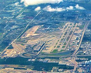Fort Lauderdale-Hollywood International Airport (cropped).JPG