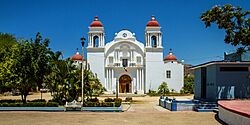 Iglesia de Santa María Colotepec 1.jpg