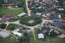 Plaza Alcibiades Velarde Cronembold en Colonia Japonesa San Juan - panoramio.jpg