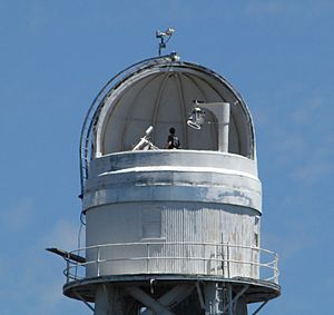 Archivo:The top of the 150-Foot Solar Tower Observatory on Mt. Wilson