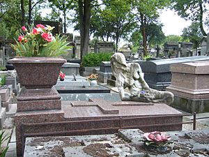 Archivo:Tombe de Cléo de Mérode (2)