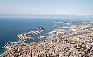 Archivo:Vista aèria del Port de Tarragona
