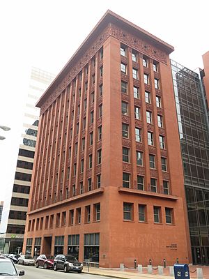 Archivo:Wainwright Building - 2012