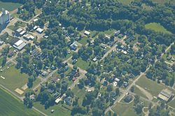 Aerial view of Robinson, Kansas 9-2-2013.JPG