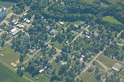 Aerial view of Robinson, Kansas 9-2-2013.JPG