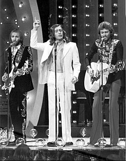 Archivo:Bee Gees Midnight Special 1973