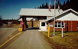 Bridgewater Maine Border Station 1996.jpg