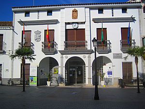 Archivo:Casa Consistorial Monterrubio de la Serena