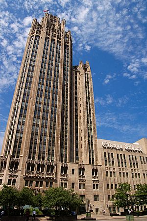 Archivo:Chicago Tribune Building