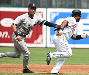 Archivo:Derek Jeter defense