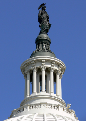 Archivo:Estatua de La Libertad Capitolio Washington
