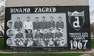 Archivo:Grafit Zagreb Peščenica NK Dinamo 1967