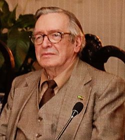 Olavo de Carvalho em 2019 (cropped).jpg