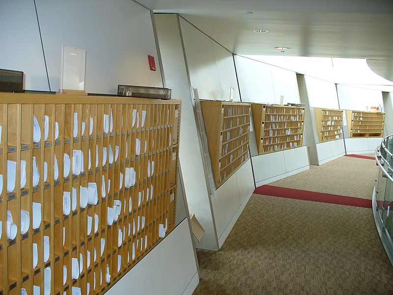 Pigeon-hole messagebox 3