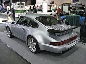 Archivo:Porsche 911 (964) Turbo (8458496225)