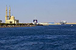Port Suez.jpg
