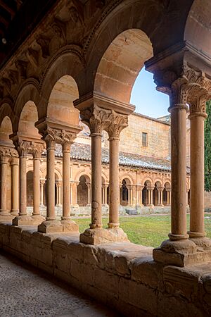 Archivo:Soria 2021 - claustro 3