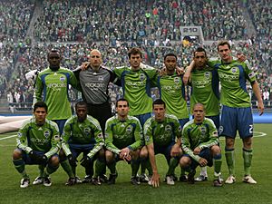 Archivo:Sounders FC Inaugural Game Starting Lineup