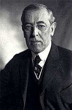 Archivo:Thomas Woodrow Wilson, Harris & Ewing bw photo portrait, 1919