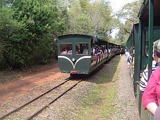 Archivo:Tren ecológico de la Selva Parque Nacional Iguazú