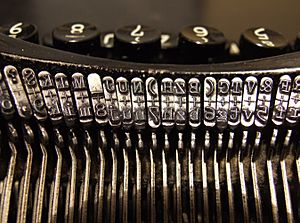 Archivo:Typewriters
