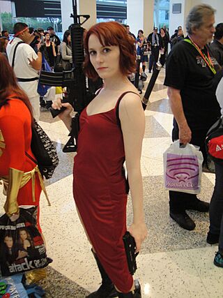 WonderCon 2011 - Alice from Resident Evil (5593932180).jpg