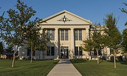 2019 Glasscock County Courthouse.jpg