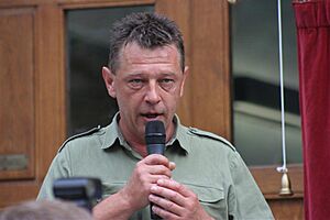 Archivo:Andy Kershaw Leeds