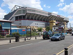 Archivo:Boleyn Ground Upton Park 4