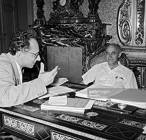 Archivo:Bruno Pontecorvo and Enrico Fermi 1950s3
