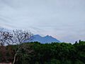 Cerro de la Silla desde el Parque Fundidora