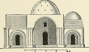 Archivo:Exterior Palace of Ardashir 1905