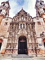 Fachada del Templo del Santuario de Nuestra Señora de Guadalupe, Aguascalientes, Ags..jpg