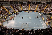 Archivo:Futsal at Domo Polideportivo, Guatemala City