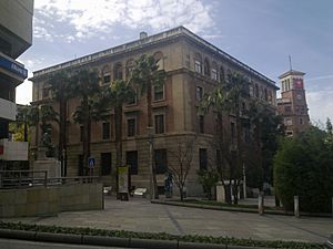 Archivo:Jaén - Edificio de Hacienda