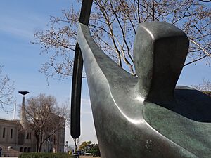 Archivo:L'arquer. Rosa Serra. 2012