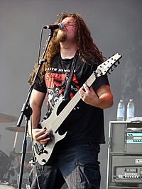 Archivo:Meshuggah - Mårten Hagström 3 - 2008 Melbourne