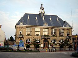 Middelkerke - Town hall 1.jpg