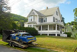 Oakland PA house with stock car.jpg