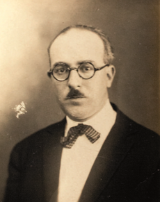 Pessoa 1928 Foto BI.png