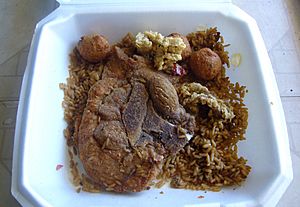 Archivo:Pork chop and dirty rice