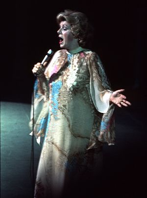 Archivo:Rosemary Clooney Allan Warren