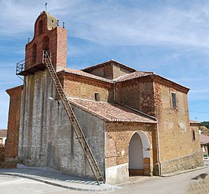 Archivo:San Martín del Monte - Church of San Martín de Tours 001