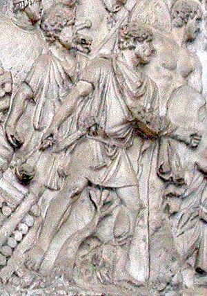 Archivo:Slingers on Trajan's Column